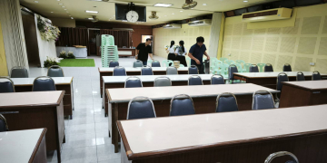 จัดสถานที่พิธีรับพระราชทานเครื่องราชอิสริยาภรณ์ชั้นสายสะพาย ประจำปี 2567